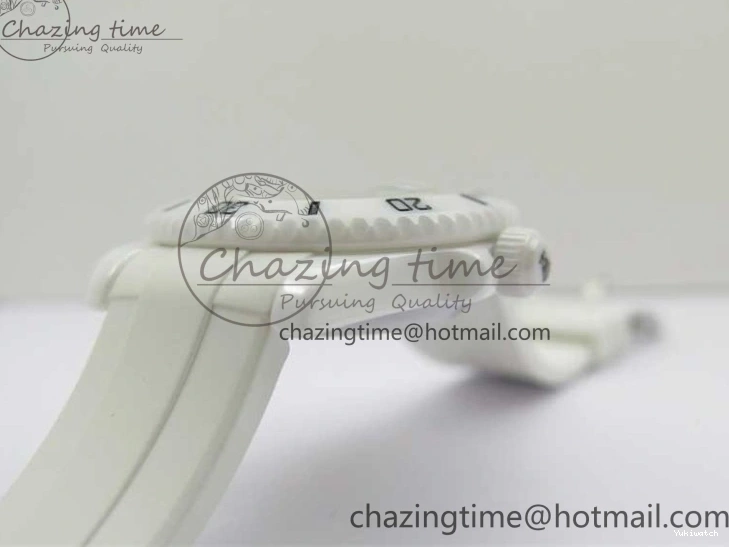 Ceramic Edition 40mm White Dial Submariner Painting White on Best Strap SA3135 Rubber 5GF 0104